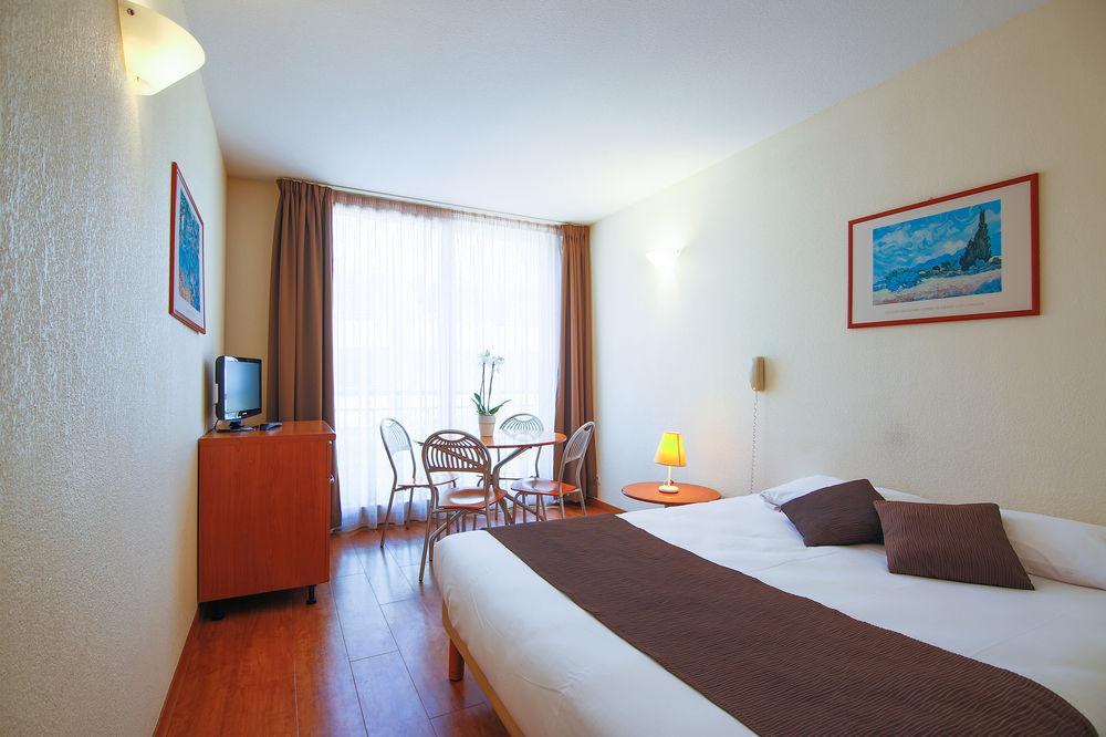 Inter-Hotel Sea Side Park Villeneuve-Loubet Exterior photo