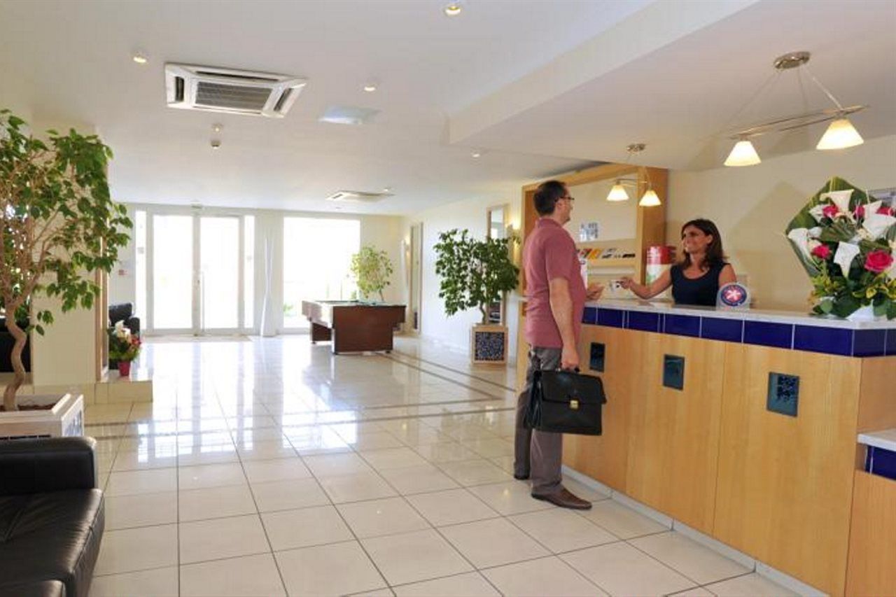 Inter-Hotel Sea Side Park Villeneuve-Loubet Exterior photo